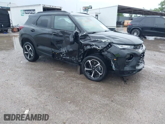 ✅ 2022 Chevrolet TrailBlazer RS • VIN: KL79MTSL2NB033577 • Lot: 45210082. Wystawiony na IAAI z przebiegiem 52 664 mil. Bezpłatny archiwum sprzedaży aukcyjnych z USA i szczegółowy raport historii pojazdu na DreamBid. Zdjęcie 1.