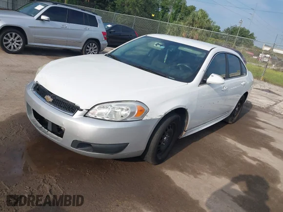 ✅ 2013 Chevrolet Impala Police • VIN: 2G1WD5E34D1257342 • Lot: 42228969. Wystawiony na IAAI z przebiegiem 156 736 mil. Bezpłatny archiwum sprzedaży aukcyjnych z USA i szczegółowy raport historii pojazdu na DreamBid. Zdjęcie 2.