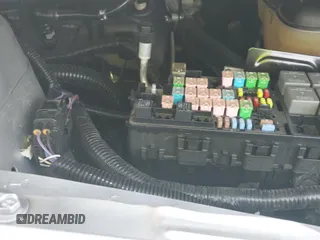 ✅ 2013 Ford Mustang V6 • VIN: 1ZVBP8AM0D5228624 • Lot: 43132609. Listed on IAAI with 30,460 mi. Free auction sales archive from the USA and detailed vehicle history report at DreamBid. Image 19.