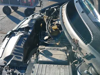 ✅ 2003 Dodge Caravan Sport • VIN: 2D4GP44R83R283111 • Lot: 43645743. Wystawiony na IAAI z przebiegiem 168 086 mil. Bezpłatny archiwum sprzedaży aukcyjnych z USA i szczegółowy raport historii pojazdu na DreamBid. Zdjęcie 12.