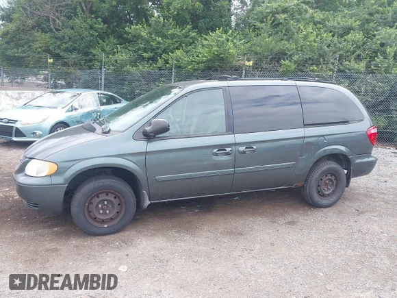 ✅ 2004 Chrysler Town & Country LX • VIN: 2C8GP44R94R576142 • Лот: 42740489. Опубліковано раніше на IAAI з пробігом 142 855 миль. Безкоштовний доступ до архіву аукціонних продажів зі США та докладний звіт про історію автомобіля на DreamBid. Зображення 6.