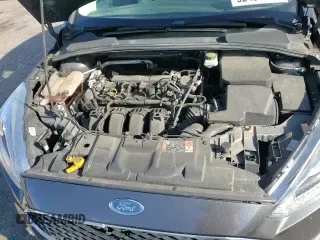 ✅ 2017 Ford Focus S • VIN: 1FADP3E26HL323770 • Lot: 92433465. Wystawiony na Copart z przebiegiem 109 480 mil. Bezpłatny archiwum sprzedaży aukcyjnych z USA i szczegółowy raport historii pojazdu na DreamBid. Zdjęcie 15.