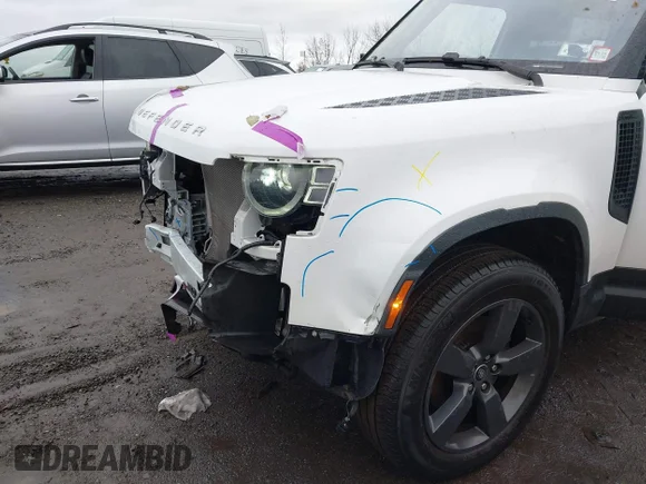 ✅ 2021 Land Rover Defender S • VIN: SALEJ6RX5M2054452 • Лот: 41030236. Опубліковано раніше на IAAI з пробігом 21 993 миль. Безкоштовний доступ до архіву аукціонних продажів зі США та докладний звіт про історію автомобіля на DreamBid. Зображення 6.