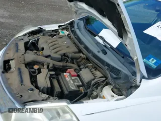 ✅ 2008 Nissan Versa S • VIN: 3N1BC11E38L365788 • Lot: 43319469. Listed on IAAI with 38,522 mi. Free auction sales archive from the USA and detailed vehicle history report at DreamBid. Image 15.