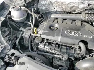 ✅ 2018 Audi Q3 Premium Plus • VIN: WA1JCCFS6JR019598 • Лот: 95157555. Опубликован ранее на Copart с пробегом 149 544 миль. Бесплатный доступ к архиву аукционных продаж из США и подробный отчёт об истории автомобиля на DreamBid. Изображение 14.