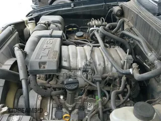 ✅ 2003 Toyota Sequoia SR5 • VIN: 5TDZT34A83S150376 • Lot: 42813246. Listed on IAAI with 266,671 mi. Free auction sales archive from the USA and detailed vehicle history report at DreamBid. Image 12.