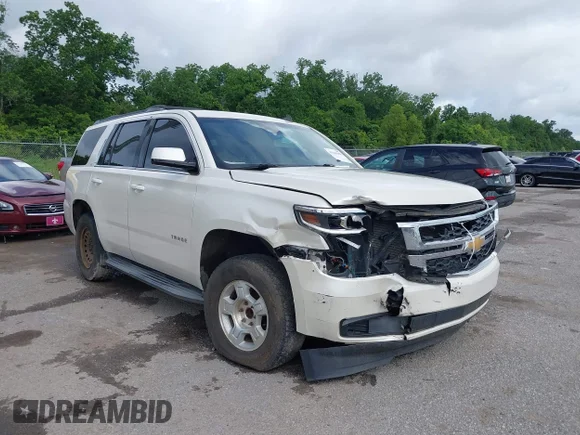 ✅ 2015 Chevrolet Tahoe LT • VIN: 1GNSCBKC1FR184685 • Lot: 45185658. Wystawiony na IAAI z przebiegiem 164 857 mil. Bezpłatny archiwum sprzedaży aukcyjnych z USA i szczegółowy raport historii pojazdu na DreamBid. Zdjęcie 1.
