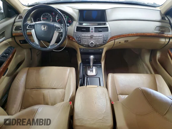 ✅ 2010 Honda Accord EX-L • VIN: 1HGCP3F83AA029870 • Lot: 47069626. Wystawiony na Copart z przebiegiem 187 716 mil. Bezpłatny archiwum sprzedaży aukcyjnych z USA i szczegółowy raport historii pojazdu na DreamBid. Zdjęcie 8.