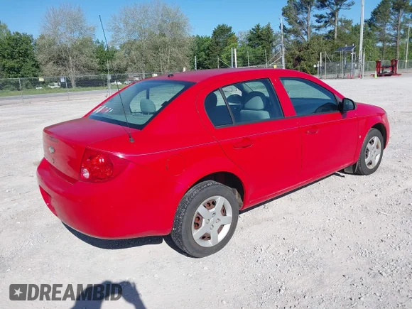 ✅ 2008 Chevrolet Cobalt LS • VIN: 1G1AK58F587253167 • Lot: 42050857. Wystawiony na IAAI z przebiegiem 121 519 mil. Bezpłatny archiwum sprzedaży aukcyjnych z USA i szczegółowy raport historii pojazdu na DreamBid. Zdjęcie 4.