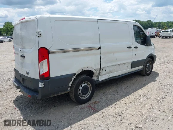 ✅ 2018 Ford Transit • VIN: 1FTYR1YM3JKA50564 • Лот: 42566981. Опубліковано раніше на IAAI з пробігом 114 125 миль. Безкоштовний доступ до архіву аукціонних продажів зі США та докладний звіт про історію автомобіля на DreamBid. Зображення 4.