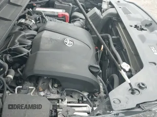 ✅ 2022 Toyota Highlander LE • VIN: 5TDBZRBH6NS194608 • Lot: 42258410. Wystawiony na IAAI z przebiegiem 92 047 mil. Bezpłatny archiwum sprzedaży aukcyjnych z USA i szczegółowy raport historii pojazdu na DreamBid. Zdjęcie 19.