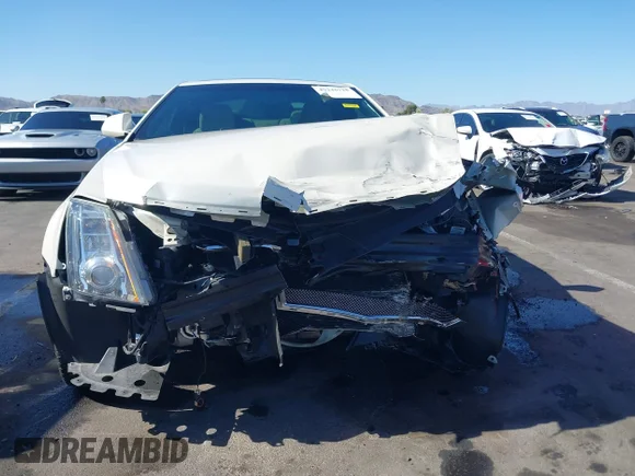 ✅ 2011 Cadillac CTS Performance • VIN: 1G6DK1ED4B0171627 • Лот: 45246713. Опубліковано раніше на IAAI з пробігом 36 731 миль. Безкоштовний доступ до архіву аукціонних продажів зі США та докладний звіт про історію автомобіля на DreamBid. Зображення 6.
