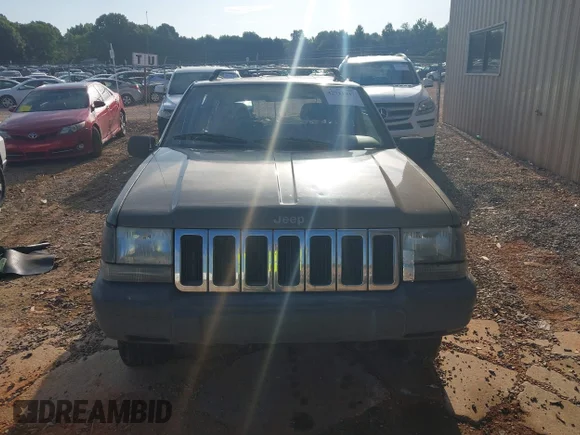 ✅ 1996 Jeep Grand Cherokee Laredo • VIN: 1J4FX58S8TC290283 • Лот: 42711837. Опубликован ранее на IAAI с пробегом 354 504 миль. Бесплатный доступ к архиву аукционных продаж из США и подробный отчёт об истории автомобиля на DreamBid. Изображение 12.