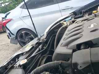 ✅ 2009 Nissan Sentra S FE+ • VIN: 3N1AB61E59L691749 • Lot: 42221019. Listed on IAAI with 158,232 mi. Free auction sales archive from the USA and detailed vehicle history report at DreamBid. Image 16.