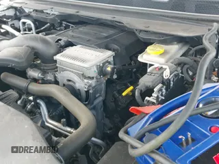 ✅ 2022 Jeep Wagoneer Series III • VIN: 1C4SJVDT4NS227209 • Lot: 43181546. Listed on IAAI with 65,518 mi. Free auction sales archive from the USA and detailed vehicle history report at DreamBid. Image 19.