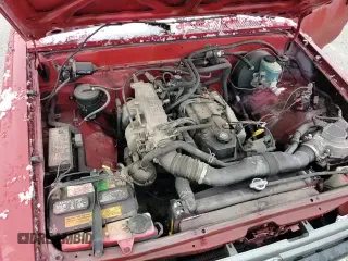 ✅ 1995 Toyota Pickup • VIN: JT4RN81AXS5207497 • Lot: 87074644. Wystawiony na Copart z przebiegiem 176 417 mil. Bezpłatny archiwum sprzedaży aukcyjnych z USA i szczegółowy raport historii pojazdu na DreamBid. Zdjęcie 13.