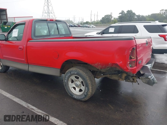 ✅ 2002 Ford F-150 XL • VIN: 1FTRF17W92NA62699 • Lot: 43372373. Wystawiony na IAAI z przebiegiem 146 658 mil. Bezpłatny archiwum sprzedaży aukcyjnych z USA i szczegółowy raport historii pojazdu na DreamBid. Zdjęcie 3.