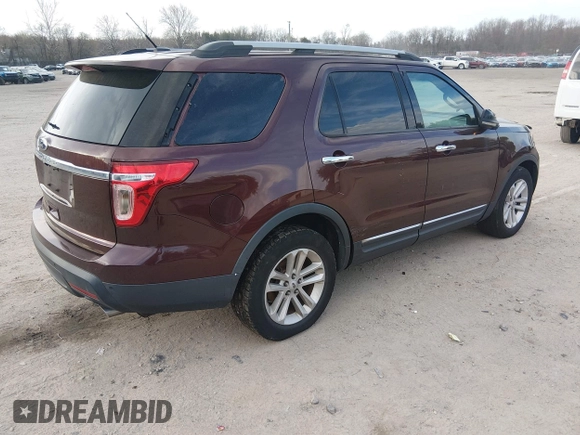✅ 2012 Ford Explorer XLT • VIN: 1FMHK7D82CGA98011 • Lot: 44769620. Wystawiony na IAAI z przebiegiem 257 601 mil. Bezpłatny archiwum sprzedaży aukcyjnych z USA i szczegółowy raport historii pojazdu na DreamBid. Zdjęcie 4.