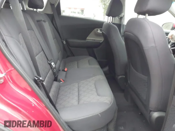 ✅ 2017 Kia Niro LX • VIN: KNDCB3LC5H5083566 • Лот: 42762579. Опубліковано раніше на IAAI з пробігом 78 614 миль. Безкоштовний доступ до архіву аукціонних продажів зі США та докладний звіт про історію автомобіля на DreamBid. Зображення 8.