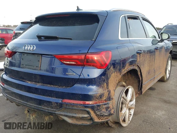 ✅ 2022 Audi Q3 S line Premium Plus • VIN: WA1EECF37N1084176 • Лот: 41519490. Опубліковано раніше на IAAI з пробігом 22 884 миль. Безкоштовний доступ до архіву аукціонних продажів зі США та докладний звіт про історію автомобіля на DreamBid. Зображення 4.