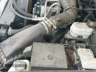 ✅ 2004 Chevrolet S-10 LS • VIN: 1GCDT13X34K130257 • Лот: 42360976. Опубликован ранее на IAAI с пробегом 119 456 миль. Бесплатный доступ к архиву аукционных продаж из США и подробный отчёт об истории автомобиля на DreamBid. Изображение 12.