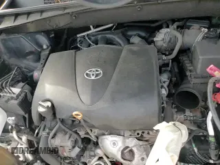 ✅ 2017 Toyota Highlander LE • VIN: 5TDBZRFHXHS410751 • Lot: 85766865. Listed on Copart with 105,684 mi. Free auction sales archive from the USA and detailed vehicle history report at DreamBid. Image 15.