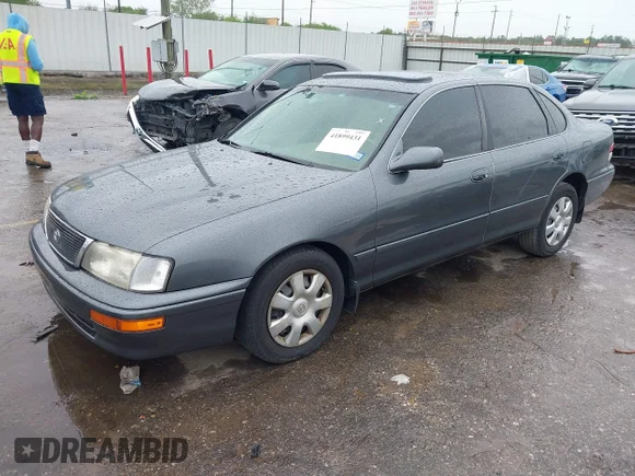 ✅ 1997 Toyota Avalon XL • VIN: 4T1BF12B7VU190967 • Lot: 41899431. Wystawiony na IAAI z przebiegiem 247 151 mil. Bezpłatny archiwum sprzedaży aukcyjnych z USA i szczegółowy raport historii pojazdu na DreamBid. Zdjęcie 2.