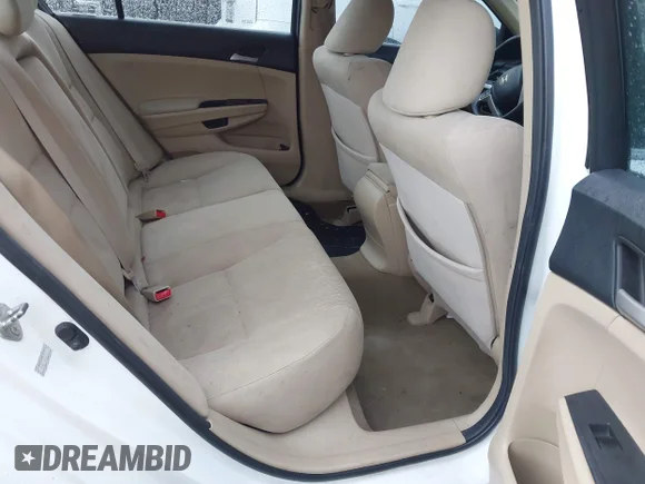 ✅ 2012 Honda Accord LX • VIN: 1HGCP2F30CA022098 • Лот: 45011919. Опубліковано раніше на IAAI з пробігом 158 974 миль. Безкоштовний доступ до архіву аукціонних продажів зі США та докладний звіт про історію автомобіля на DreamBid. Зображення 8.