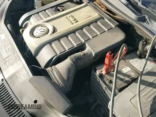 ✅ 2007 Volkswagen Eos 2.0T • VIN: WVWDA71F97V042075 • Lot: 43573703. Listed on IAAI with 187,996 mi. Free auction sales archive from the USA and detailed vehicle history report at DreamBid. Image 19.