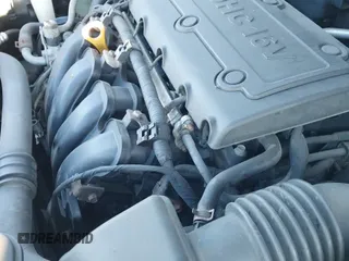 ✅ 2009 Kia Rondo LX • VIN: KNAFG528497258321 • Lot: 43543018. Listed on IAAI with 138,070 mi. Free auction sales archive from the USA and detailed vehicle history report at DreamBid. Image 12.