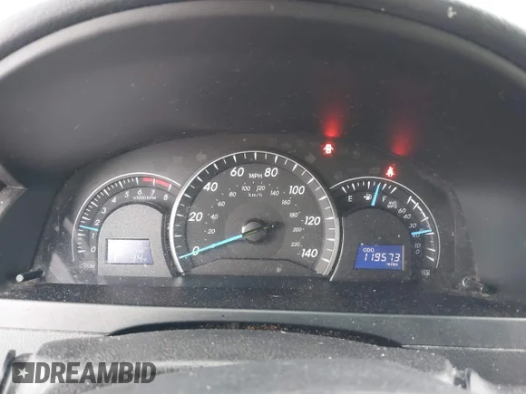 ✅ 2014 Toyota Camry SE • VIN: 4T1BF1FK2EU439976 • Lot: 44186462. Wystawiony na IAAI z przebiegiem 119 573 mil. Bezpłatny archiwum sprzedaży aukcyjnych z USA i szczegółowy raport historii pojazdu na DreamBid. Zdjęcie 7.