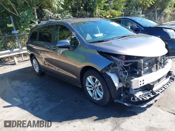 ✅ 2022 Toyota Sienna Limited • VIN: 5TDZRKEC7NS098931 • Lot: 43167769. Wystawiony na IAAI z przebiegiem 68 926 mil. Bezpłatny archiwum sprzedaży aukcyjnych z USA i szczegółowy raport historii pojazdu na DreamBid. Zdjęcie 1.