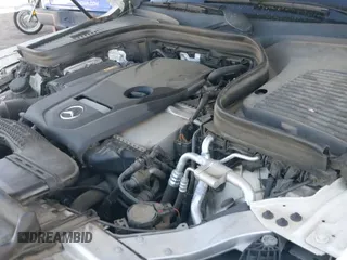 ✅ 2018 Mercedes-Benz GLC 300 • VIN: WDC0G4KB7JV062186 • Lot: 43397822. Wystawiony na IAAI z przebiegiem 81 232 mil. Bezpłatny archiwum sprzedaży aukcyjnych z USA i szczegółowy raport historii pojazdu na DreamBid. Zdjęcie 19.