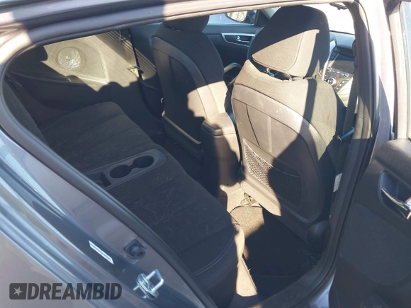 ✅ 2014 Hyundai Veloster • VIN: KMHTC6AD6EU204015 • Lot: 41318917. Wystawiony na IAAI z przebiegiem 77 355 mil. Bezpłatny archiwum sprzedaży aukcyjnych z USA i szczegółowy raport historii pojazdu na DreamBid. Zdjęcie 8.