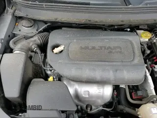 ✅ 2021 Jeep Cherokee Altitude • VIN: 1C4PJLLB9MD208175 • Lot: 84804815. Wystawiony na Copart z przebiegiem 70 593 mil. Bezpłatny archiwum sprzedaży aukcyjnych z USA i szczegółowy raport historii pojazdu na DreamBid. Zdjęcie 14.