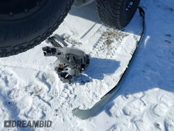 ✅ 2022 Ford Bronco • VIN: 1FMEE5DH4NLB88639 • Лот: 41597123. Опубліковано раніше на IAAI з пробігом 31 897 миль. Безкоштовний доступ до архіву аукціонних продажів зі США та докладний звіт про історію автомобіля на DreamBid. Зображення 12.