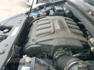 ✅ 2010 Honda Odyssey EX-L • VIN: 5FNRL3H76AB095202 • Lot: 43270053. Listed on IAAI with 91,320 mi. Free auction sales archive from the USA and detailed vehicle history report at DreamBid. Image 13.