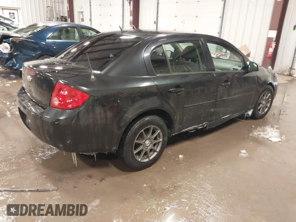 ✅ 2010 Chevrolet Cobalt 1LT • VIN: 1G1AD5F5XA7215931 • Lot: 44343928. Wystawiony na IAAI z przebiegiem 125 692 mil. Bezpłatny archiwum sprzedaży aukcyjnych z USA i szczegółowy raport historii pojazdu na DreamBid. Zdjęcie 4.