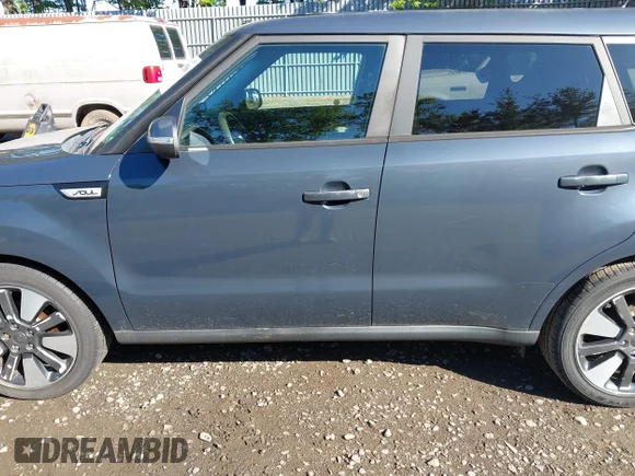 ✅ 2014 Kia Soul + • VIN: KNDJX3A5XE7103002 • Lot: 45217568. Wystawiony na IAAI z przebiegiem 173 781 mil. Bezpłatny archiwum sprzedaży aukcyjnych z USA i szczegółowy raport historii pojazdu na DreamBid. Zdjęcie 6.