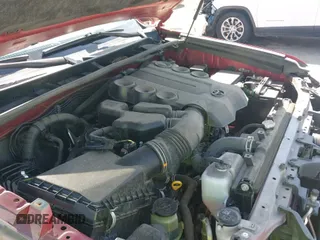 ✅ 2022 Toyota 4Runner SR5 Premium • VIN: JTEFU5JR4N5260125 • Lot: 41988881. Listed on IAAI with 81,769 mi. Free auction sales archive from the USA and detailed vehicle history report at DreamBid. Image 23.