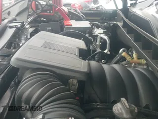 ✅ 2025 GMC Yukon XL Elevation • VIN: 1GKS1GRD1SR238625 • Lot: 42287305. Listed on IAAI with 4,046 mi. Free auction sales archive from the USA and detailed vehicle history report at DreamBid. Image 19.