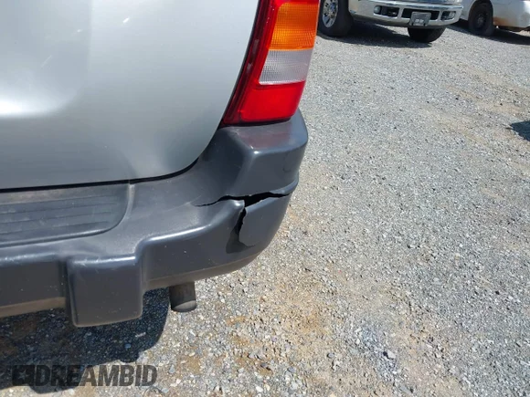 ✅ 2003 Jeep Grand Cherokee Laredo • VIN: 1J4GW48S33C608411 • Lot: 42637351. Wystawiony na IAAI z przebiegiem 196 330 mil. Bezpłatny archiwum sprzedaży aukcyjnych z USA i szczegółowy raport historii pojazdu na DreamBid. Zdjęcie 6.