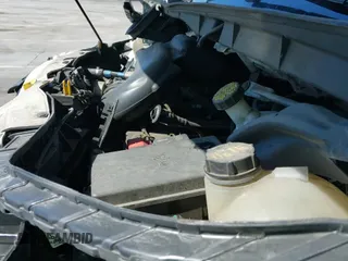 ✅ 2019 Ford Transit • VIN: 1FTYR2YM2KKA85216 • Lot: 42207747. Wystawiony na IAAI z przebiegiem 106 304 mil. Bezpłatny archiwum sprzedaży aukcyjnych z USA i szczegółowy raport historii pojazdu na DreamBid. Zdjęcie 20.