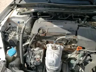 ✅ 2017 Honda Accord Sport SE • VIN: 1HGCR2F16HA293344 • Lot: 85002315. Wystawiony na Copart z przebiegiem 111 511 mil. Bezpłatny archiwum sprzedaży aukcyjnych z USA i szczegółowy raport historii pojazdu na DreamBid. Zdjęcie 13.