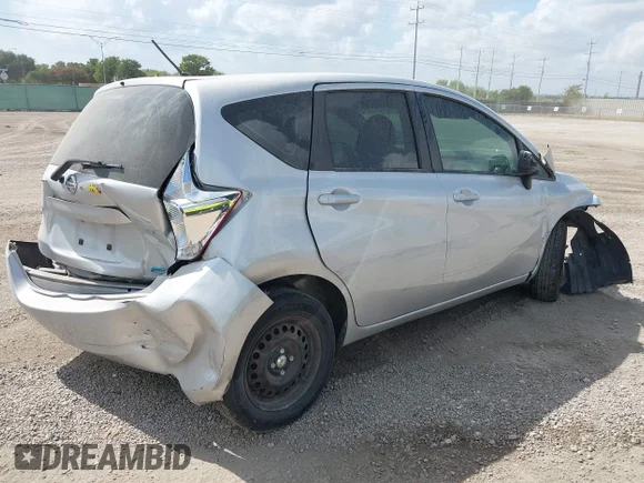 ✅ 2014 Nissan Note S Plus • VIN: 3N1CE2CP7EL382317 • Lot: 43087232. Wystawiony na IAAI z przebiegiem 107 611 mil. Bezpłatny archiwum sprzedaży aukcyjnych z USA i szczegółowy raport historii pojazdu na DreamBid. Zdjęcie 4.