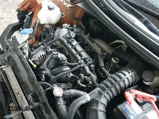 ✅ 2014 Hyundai Veloster Turbo • VIN: KMHTC6AE9EU185825 • Lot: 41371770. Wystawiony na IAAI z przebiegiem 113 325 mil. Bezpłatny archiwum sprzedaży aukcyjnych z USA i szczegółowy raport historii pojazdu na DreamBid. Zdjęcie 12.