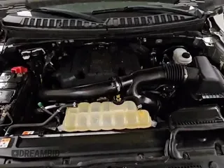 ✅ 2018 Ford Expedition XLT • VIN: 1FMJU1HTXJEA70280 • Lot: 87006365. Listed on Copart with 138,834 mi. Free auction sales archive from the USA and detailed vehicle history report at DreamBid. Image 15.