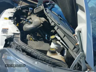 ✅ 2018 Ford Transit • VIN: 1FTYE1ZM2JKA33023 • Лот: 43375318. Опубликован ранее на IAAI с пробегом 197 922 миль. Бесплатный доступ к архиву аукционных продаж из США и подробный отчёт об истории автомобиля на DreamBid. Изображение 19.