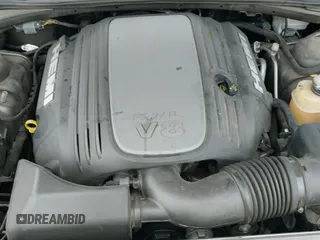 ✅ 2015 Dodge Challenger R/T • VIN: 2C3CDZAT5FH710566 • Lot: 42042697. Wystawiony na IAAI z przebiegiem 97 206 mil. Bezpłatny archiwum sprzedaży aukcyjnych z USA i szczegółowy raport historii pojazdu na DreamBid. Zdjęcie 21.