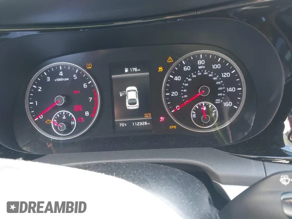 ✅ 2021 Kia K5 LXS • VIN: 5XXG14J28MG019824 • Lot: 44035256. Wystawiony na IAAI z przebiegiem 112 328 mil. Bezpłatny archiwum sprzedaży aukcyjnych z USA i szczegółowy raport historii pojazdu na DreamBid. Zdjęcie 7.